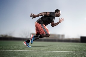 星空体育官网-王者归来，Doinb首秀惊艳全场，法国观众见证传奇重生